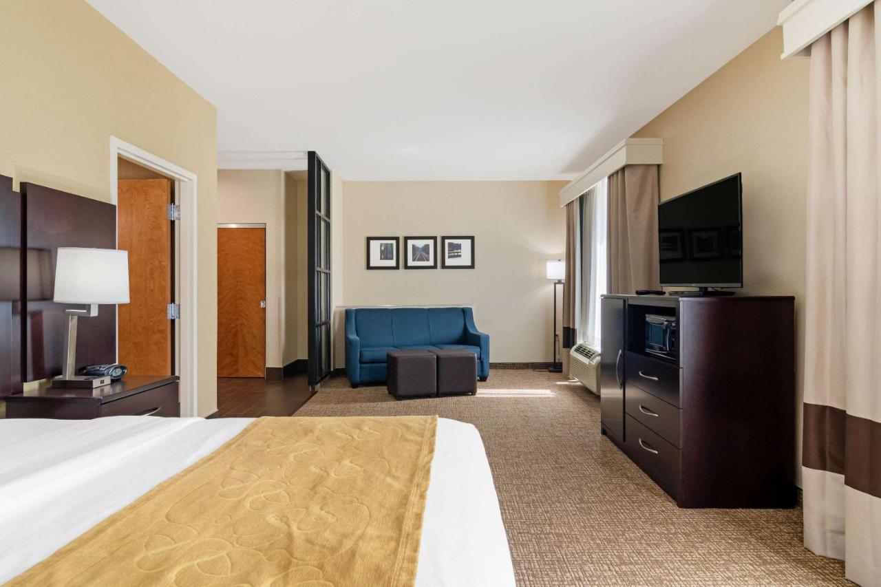 Comfort Suites Byron Warner Robins Bagian luar foto